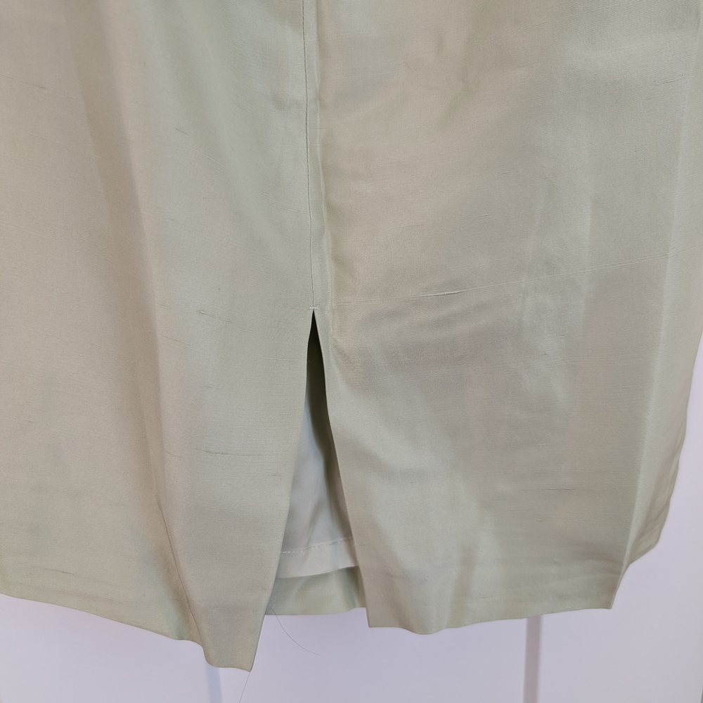 Luxury Tahari 100% Silk Elegant Women's Green Skirt Suit Set Size 4 - Picture 8 of 11